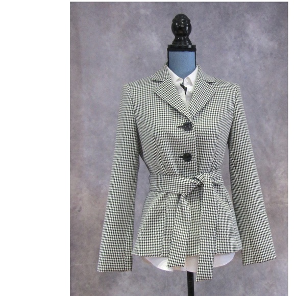 Kasper Jackets & Blazers - Kasper Black & White Houndstooth Belted Blazer